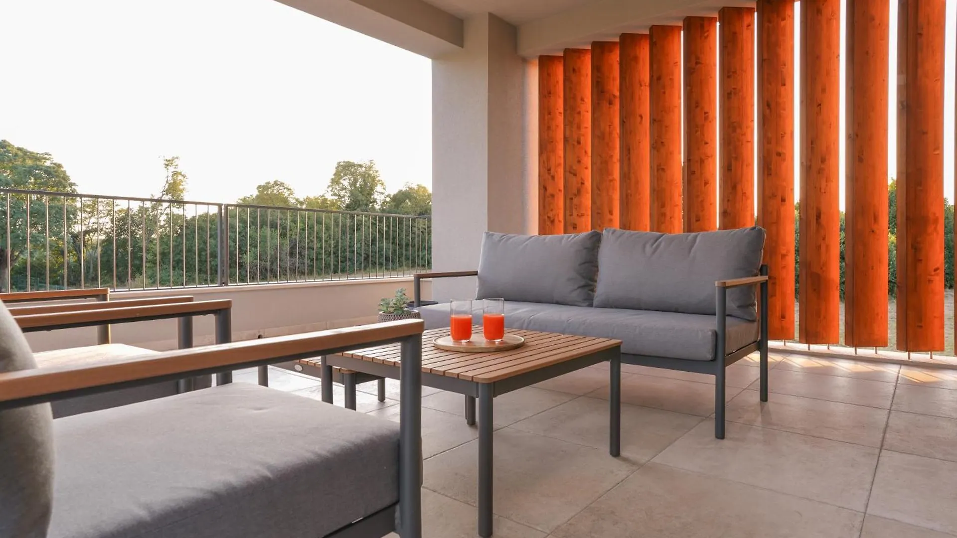 Villa Zidine, Luxury Villa With Seaview And Salt Pool Water Puntera